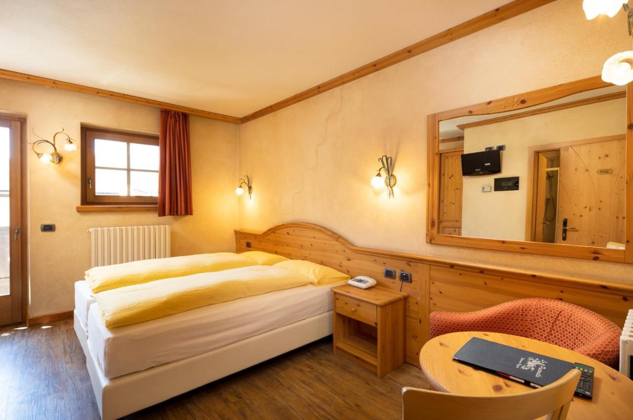 Hotel La Pastorella Livigno Exterior photo