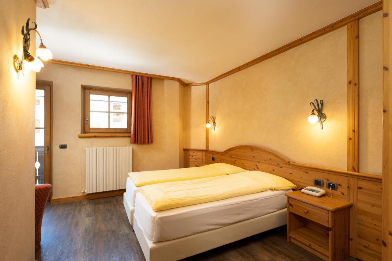 Hotel La Pastorella Livigno Exterior photo