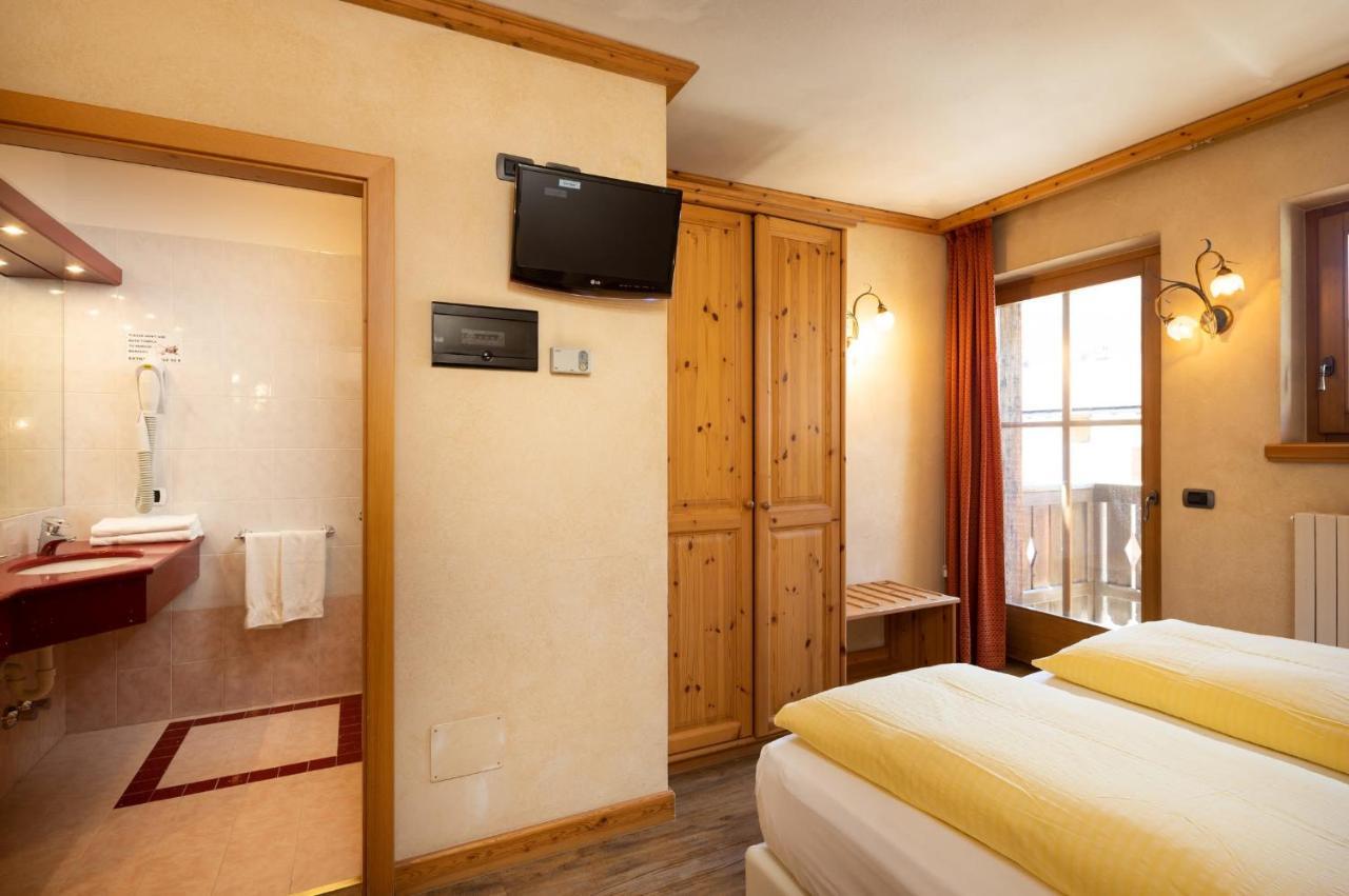 Hotel La Pastorella Livigno Exterior photo