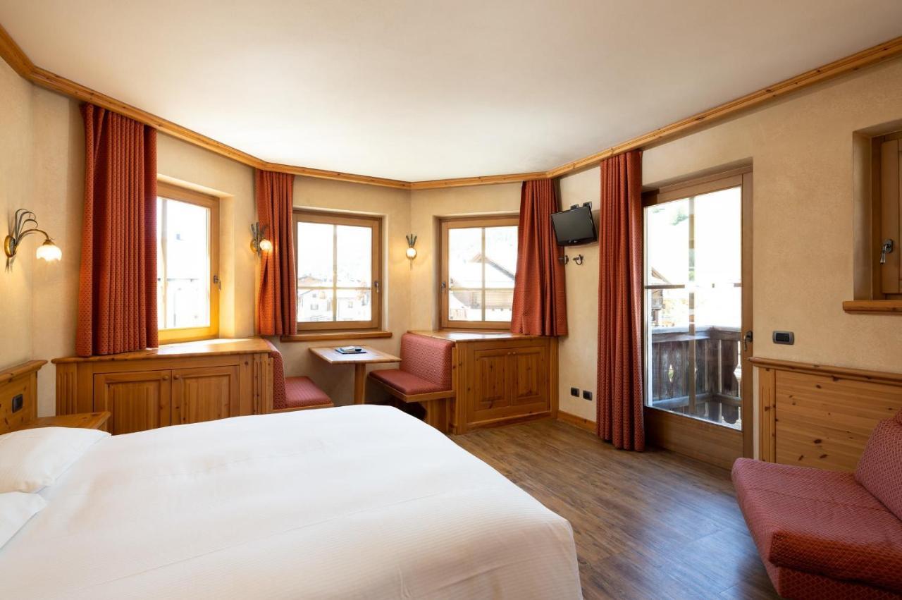 Hotel La Pastorella Livigno Exterior photo