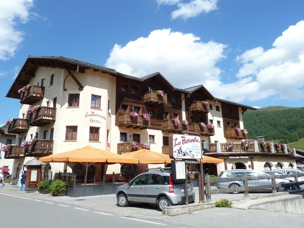 Hotel La Pastorella Livigno Exterior photo